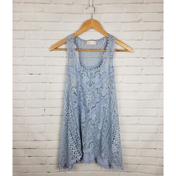 Altar'd State Tops - Altar'd State Light Blue Lace Sleeveless Blouse